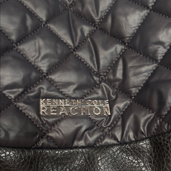 Kenneth Cole Reaction Quilted Black Backpack - Picture 2 of 8